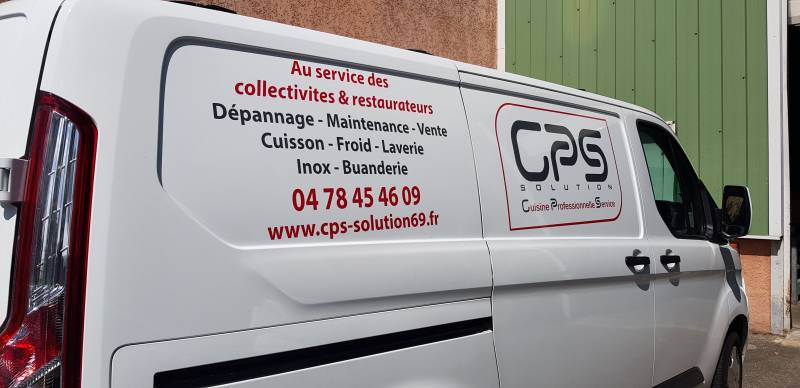 Fabrication et pose de lettres adhésives découpées pour professionnel à Lyon près de Décines