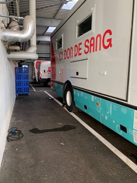 Professionnel du marquage et démarquage de véhicules professionnels à Lyon près de Villefranche