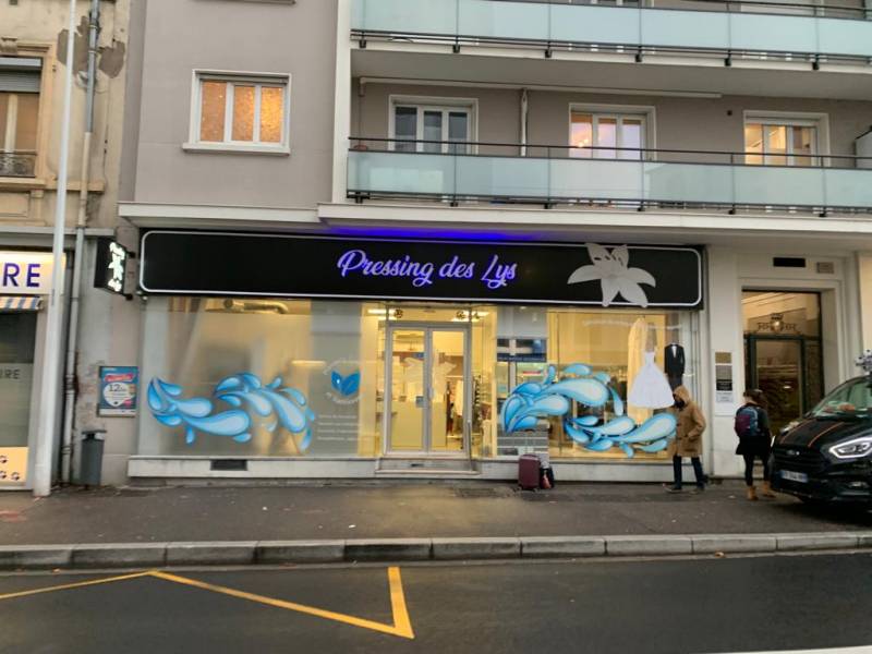 Rafraichissez le design de votre enseigne vintage à Villeurbanne