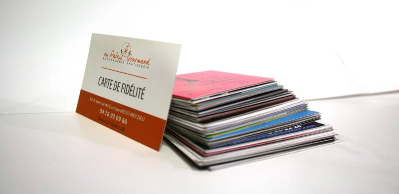Impression de cartes de visite recto verso haut de gamme et pas cher sur Genas