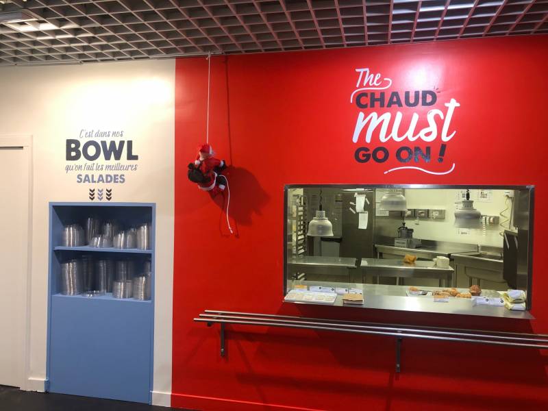 Stickers ou adhésifs muraux pour décoration de boutique, magasin ou bureau à Lyon Part Dieu