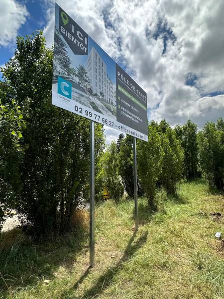 Conception, Fabrication et Installation de Signalétique de Chantier à Lyon près de Bron